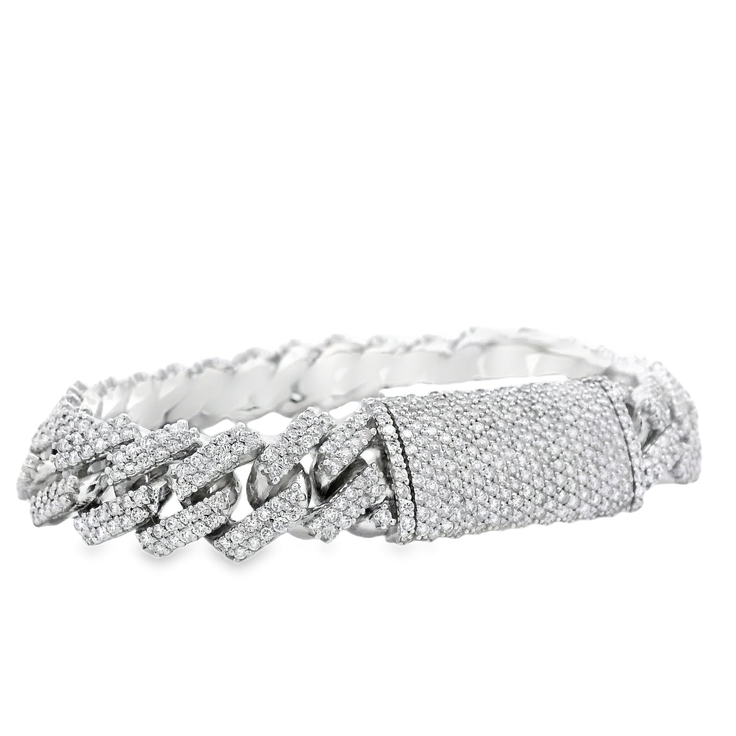 10k White Gold 13.35ctw Natural Diamond Cuban Chain Link Bracelet — macro detail of the clasp