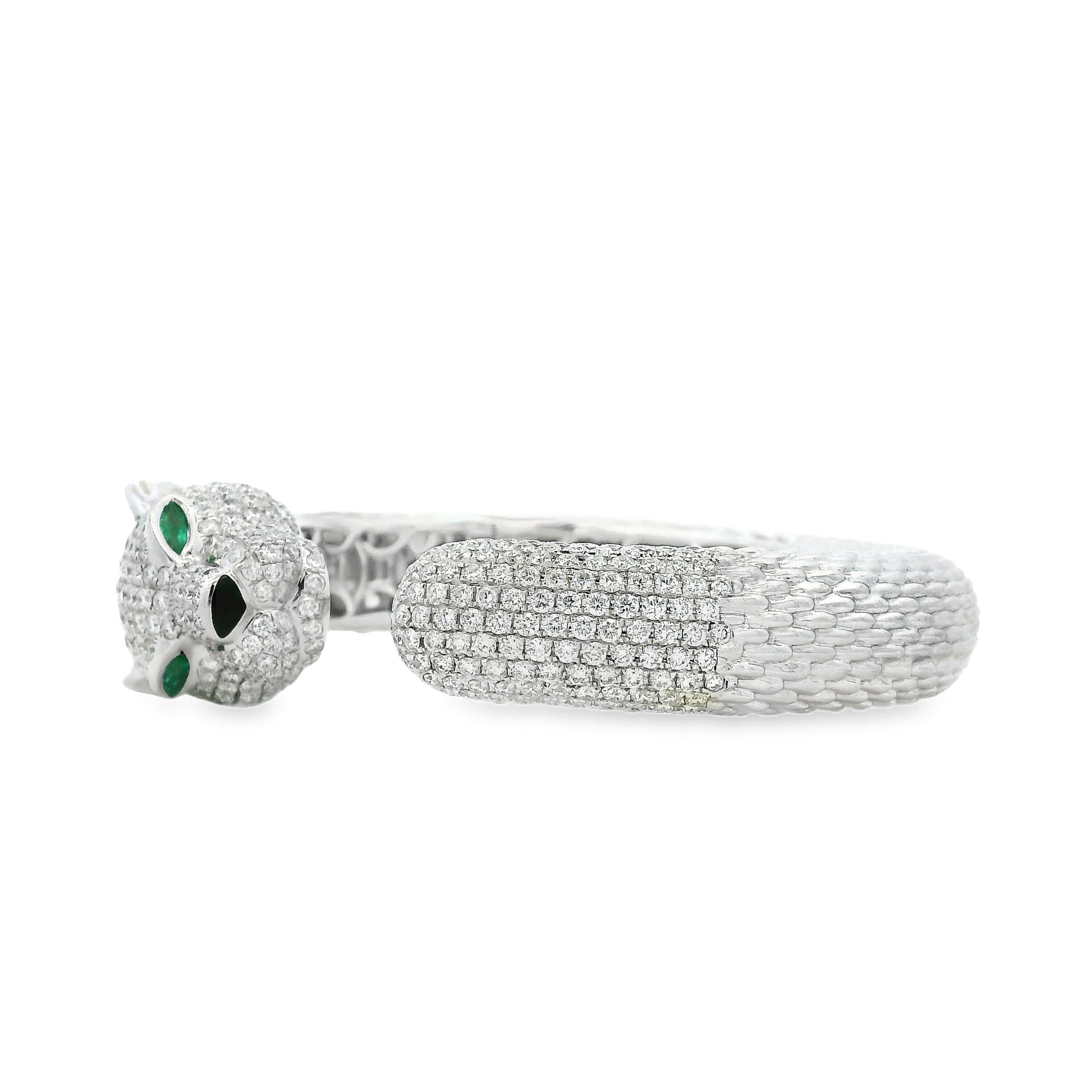 18k White Gold 0.31ctw Emerald and 10.57ctw Round Diamond Pavé Panther Hinged Bangle Bracelet — side profile