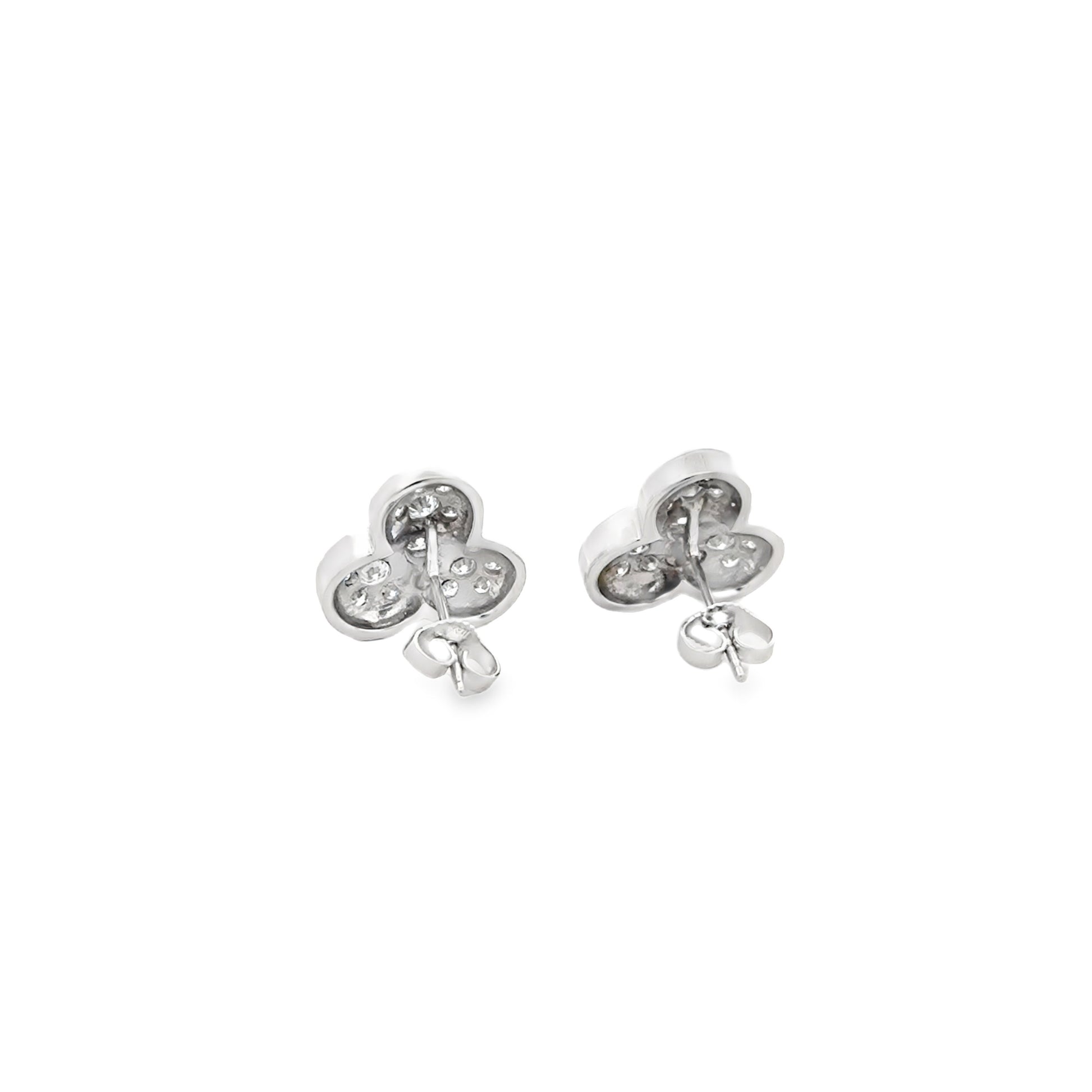 14k White Gold 1.00ctw Round Diamond Floral Cluster Earrings — side profile