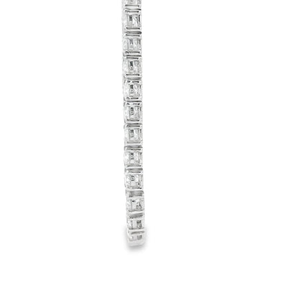 14k White Gold 13.72ctw Round Brilliant Diamond Tennis Necklace 17" — clasp detail