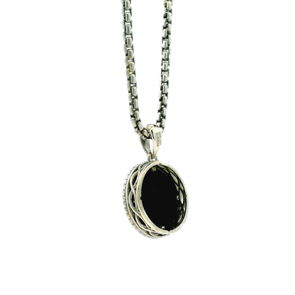 Effy 14k White Gold 1.0ctw Diamond and Onyx Panther Evil Eye Pendant Necklace — side profile showing the band