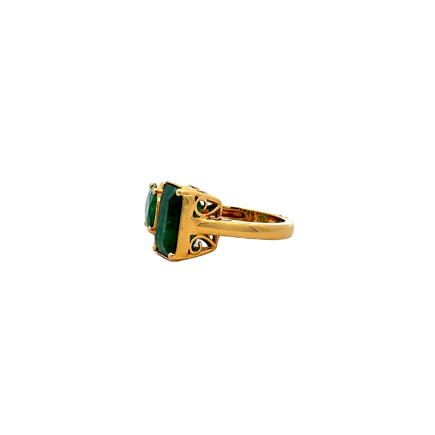 18k Yellow Gold 7.65ctw Two-Stone Natural Emerald Toi et Moi Ring — side profile showing the band