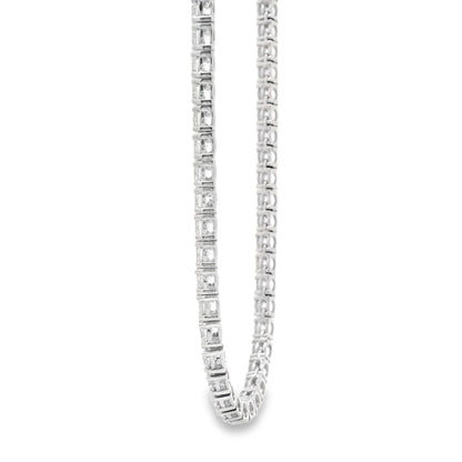 14k White Gold 11.76ctw Round Brilliant Diamond Tennis Necklace 18" — clasp detail