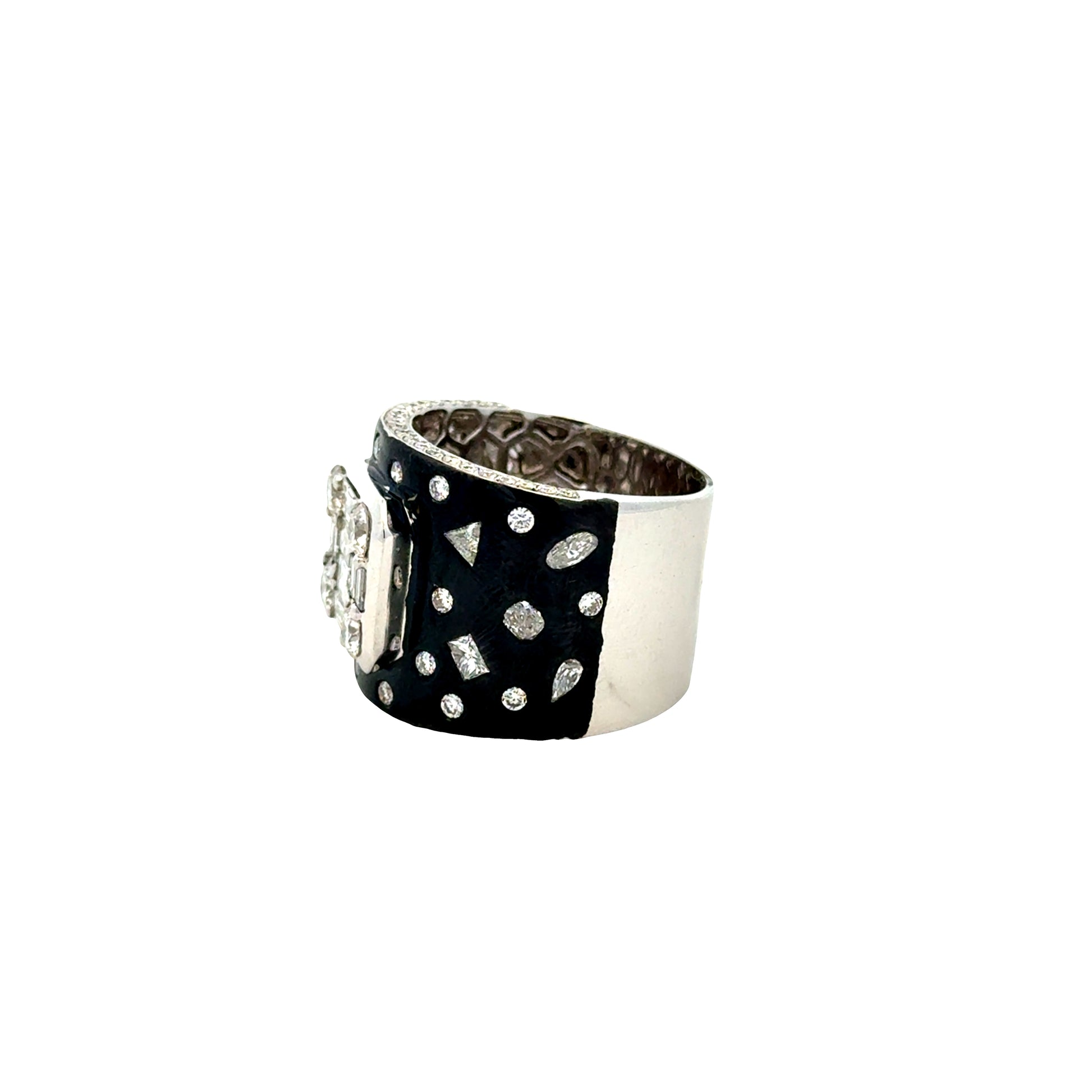 18k White Gold 2.75ctw Round Brilliant and Baguette Diamond Black Enamel Cocktail Ring — side profile showing the band