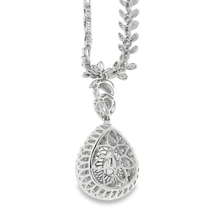 18k White Gold GIA Certified 19.58ct Paraiba Tourmaline & 6.58ctw Diamond Necklace — clasp detail