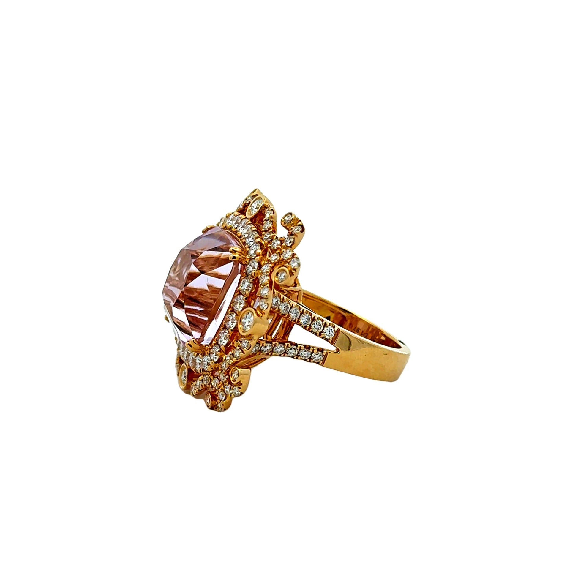 18k Yellow Gold GIA Certified 17.51ct Kunzite and 1.97ctw Diamond Halo Ring — side profile showing the band