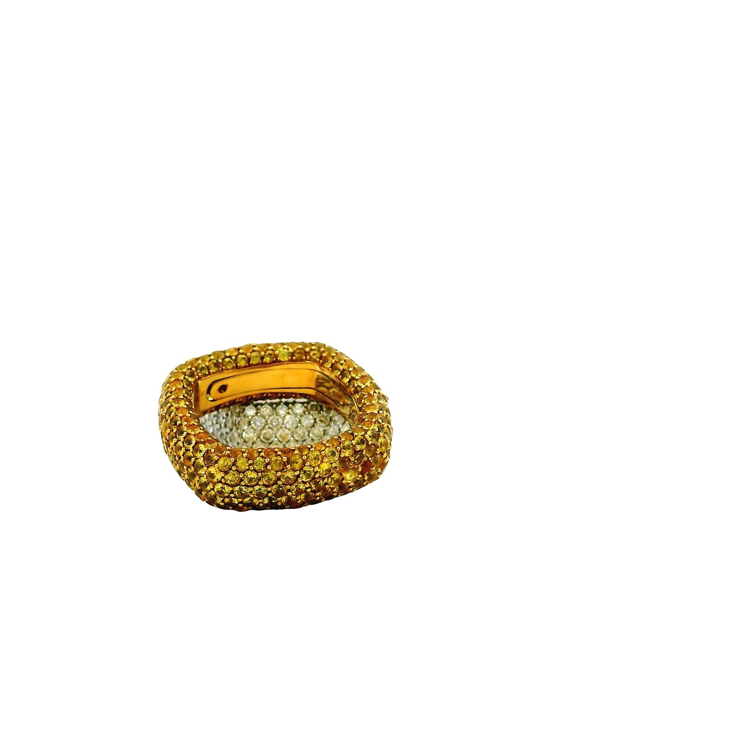 14k White Gold 3-4ctw Round Brilliant Diamond Pavé Band Ring — side profile showing the band