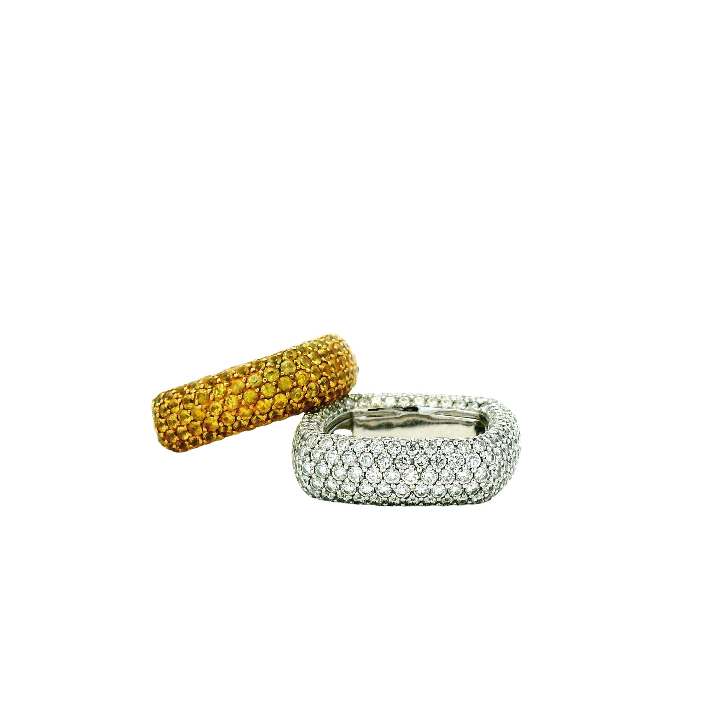 14k White Gold 3-4ctw Round Brilliant Diamond Pavé Band Ring — underside view