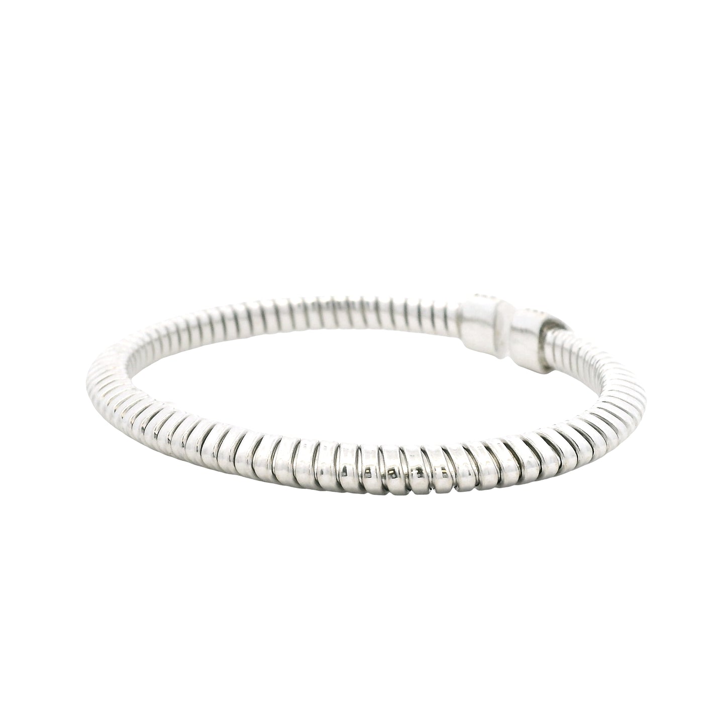 18k White Gold 0.48ctw Round Brilliant Diamond Ribbed Pavé Bangle Bracelet — reverse view