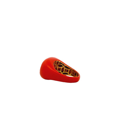 18k Yellow Gold 10.88ct Oval Rhodolite Garnet Cocktail Ring — worn on the finger