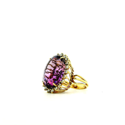 14k Yellow Gold 30ct Oval Amethyst Halo Diamond Accent Cocktail Ring — photo 8 of 11