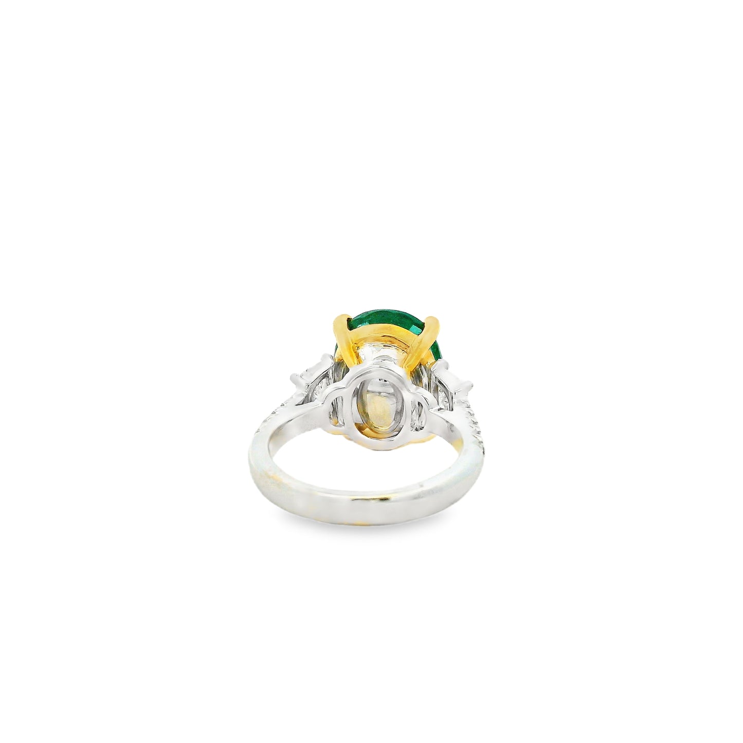 18k Two-Tone Gold 8.00ct Oval Cut Natural Emerald and 0.38ctw Diamond Ring — photo 8 of 12