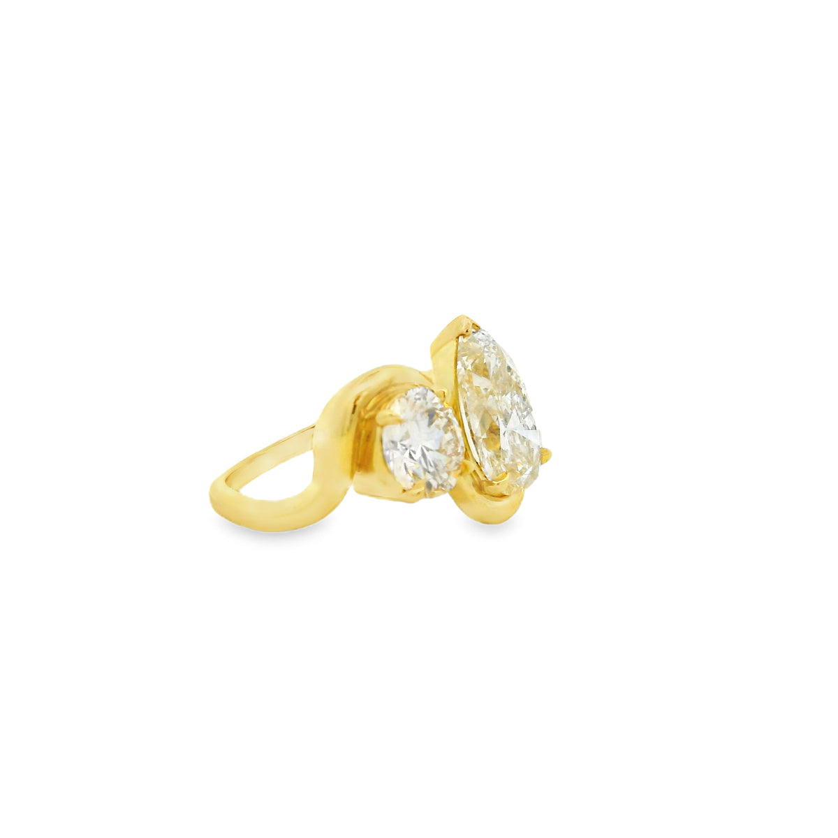18k Yellow Gold 3.01ct Pear Cut and 1.47ct Round Cut Two-Stone Diamond Ring — photo 8 of 9