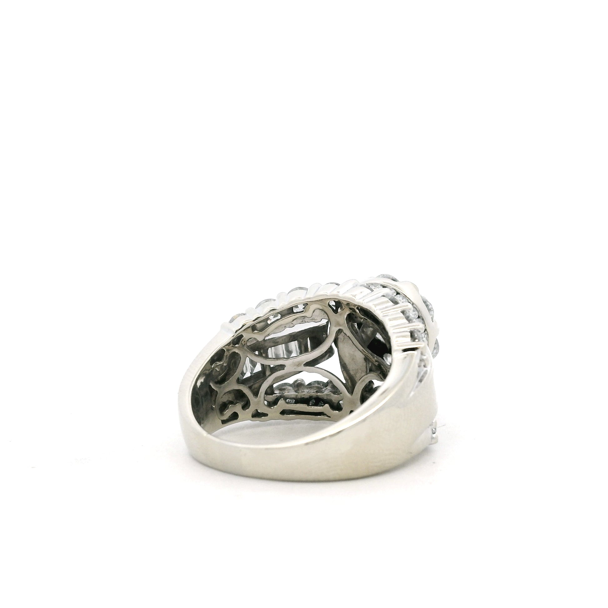 14k White Gold 2.0ctw Round and Baguette Diamond Engagement Ring Set — photo 8 of 13