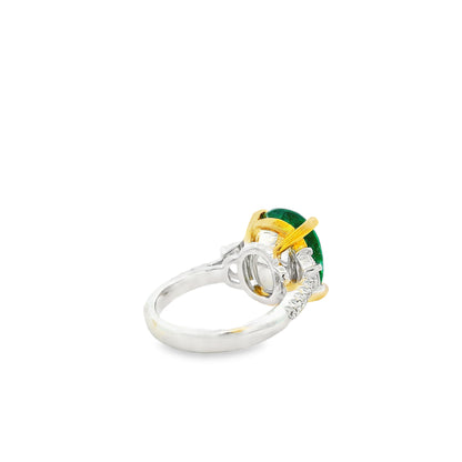 18k Two-Tone Gold 8.00ct Oval Cut Natural Emerald and 0.38ctw Diamond Ring — photo 9 of 12
