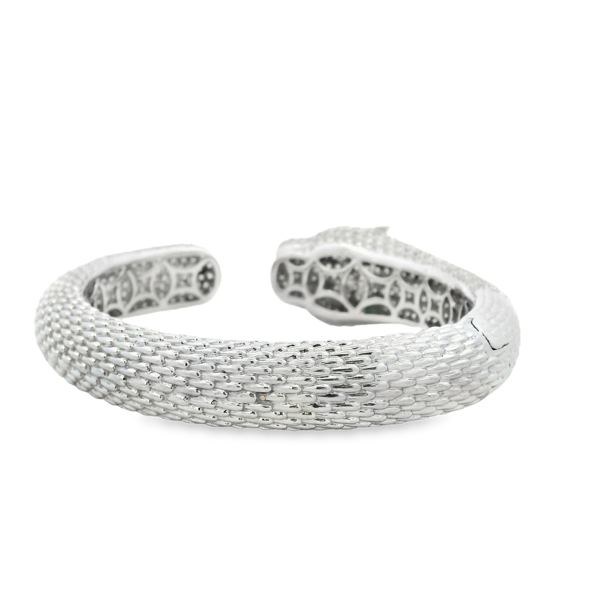18k White Gold 0.31ctw Emerald and 10.57ctw Round Diamond Pavé Panther Hinged Bangle Bracelet — photo 9 of 13