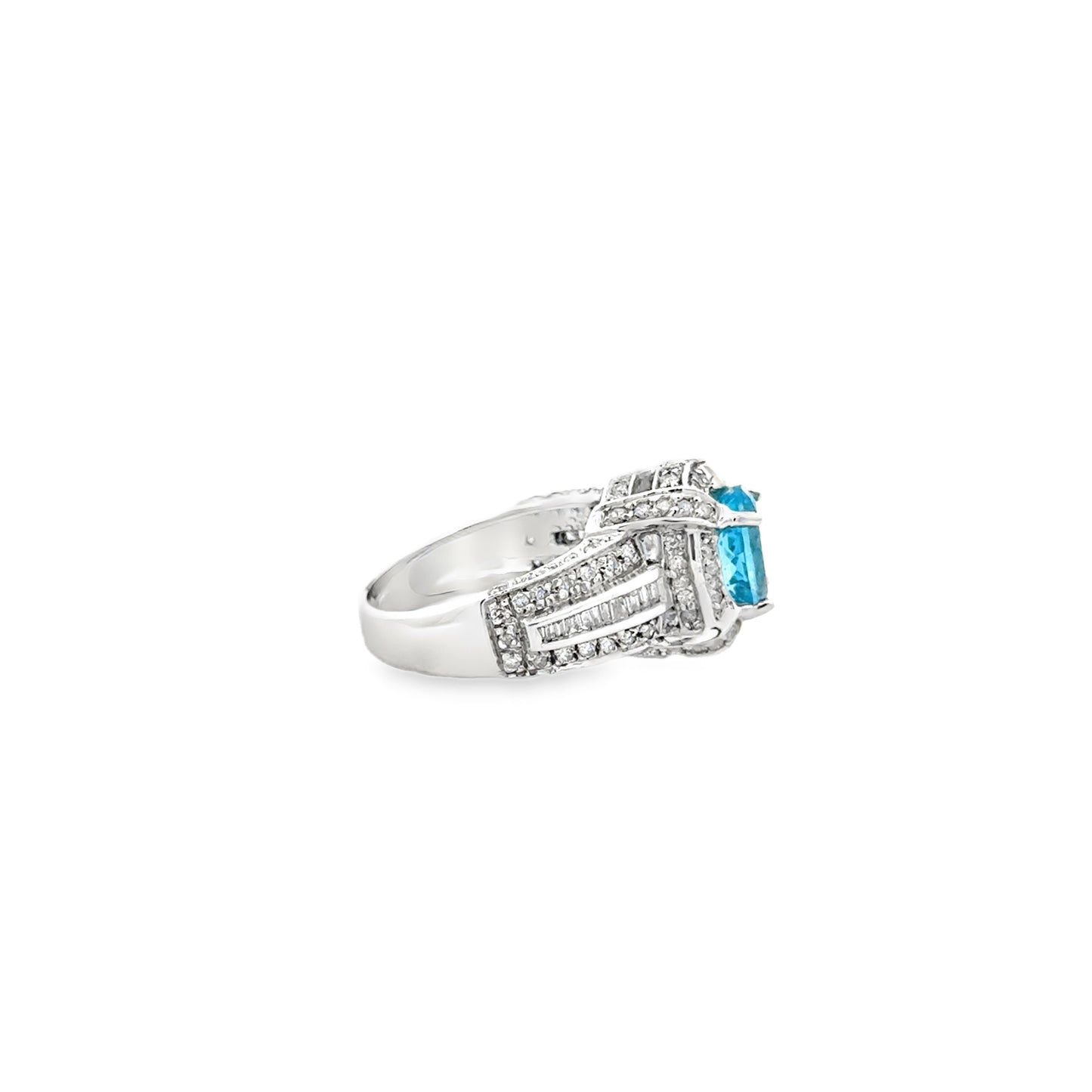 White Gold Oval Blue Gemstone Halo Cocktail Ring — photo 9 of 10