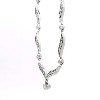 14k White Gold 0.90ctw Round Brilliant Diamond V-Shaped Necklace — photo 9 of 10