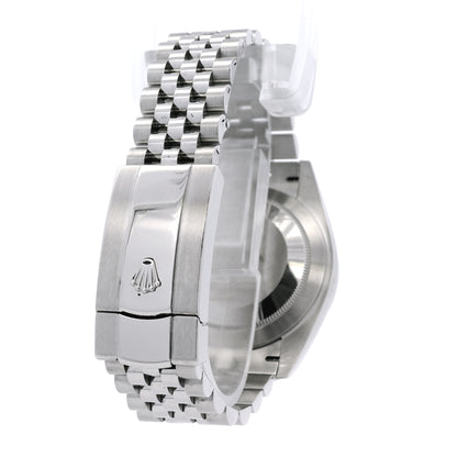 Rolex 126334 Datejust 18k White Gold Fluted Bezel Silver Dial on Stainless Steel Jubilee Bracelet Watch