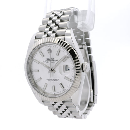 Rolex 126334 Datejust 18k White Gold Fluted Bezel Silver Dial on Stainless Steel Jubilee Bracelet Watch
