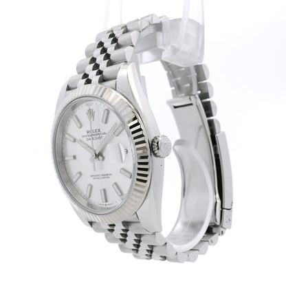 Rolex 126334 Datejust 18k White Gold Fluted Bezel Silver Dial on Stainless Steel Jubilee Bracelet Watch