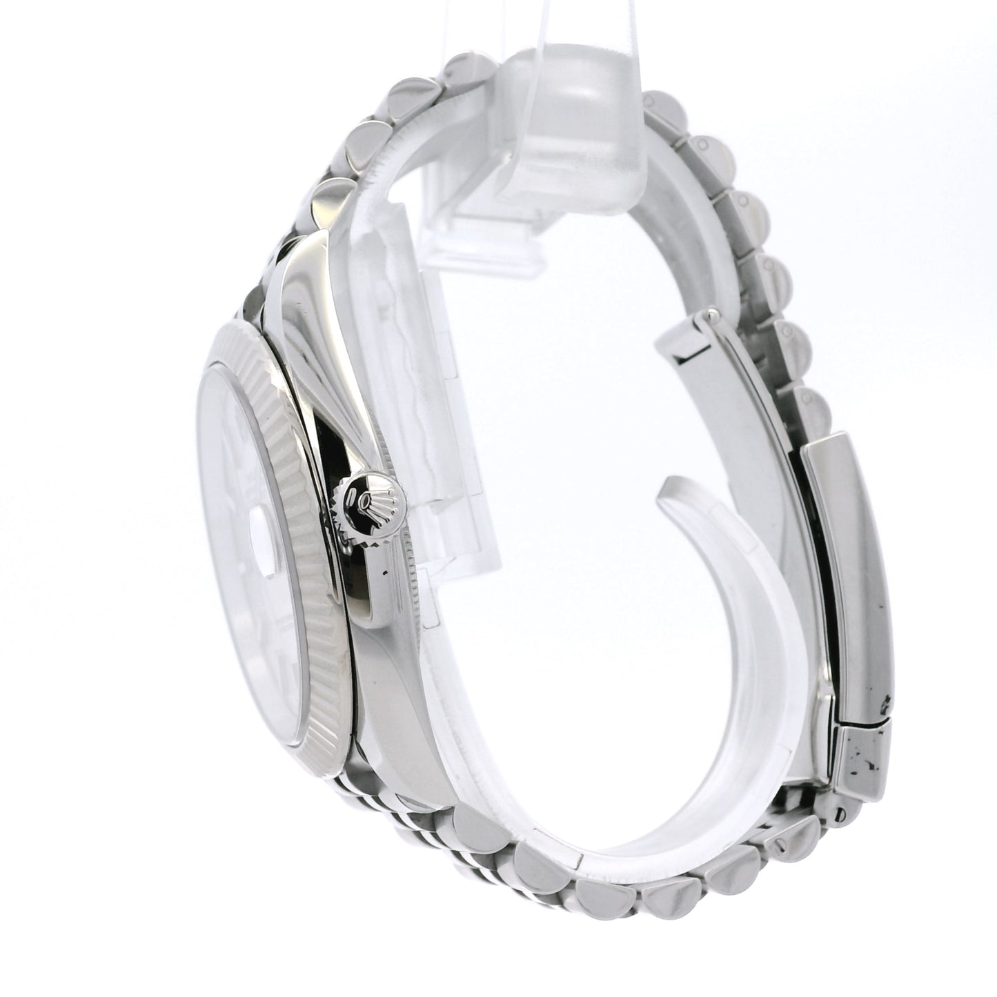 Rolex 126334 Datejust 18k White Gold Fluted Bezel Silver Dial on Stainless Steel Jubilee Bracelet Watch