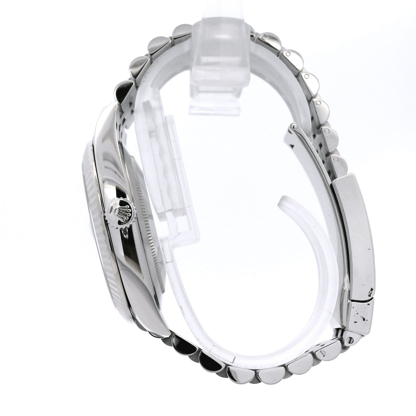 Rolex 126334 Datejust 18k White Gold Fluted Bezel Silver Dial on Stainless Steel Jubilee Bracelet Watch