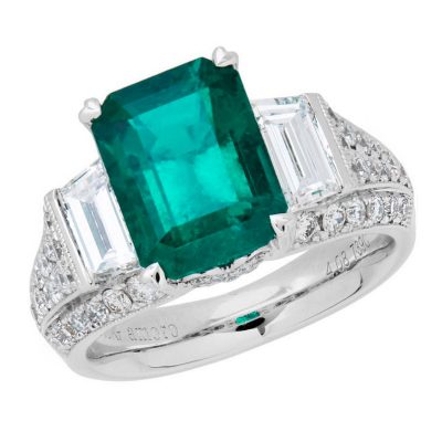 Amoro 18k White Gold 4.08ct Colombian Emerald Diamond Ring