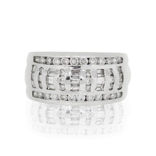 Platinum 1ctw Round Brilliant and Baguette Shape Diamond Band