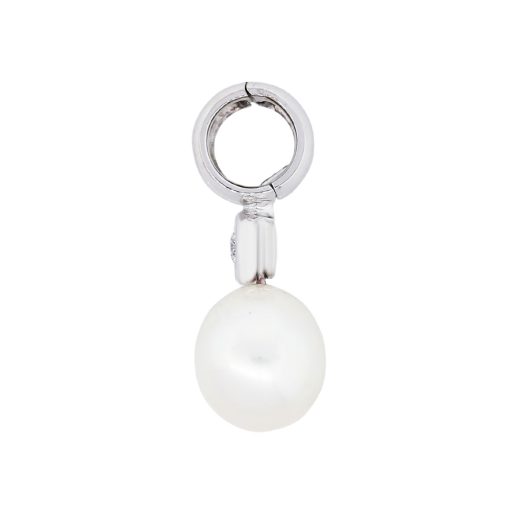 pearl pendant