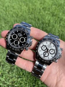 white dial vs black dial stainless steel rolex daytona
