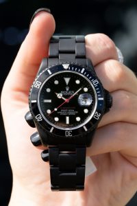 Are black watches in style