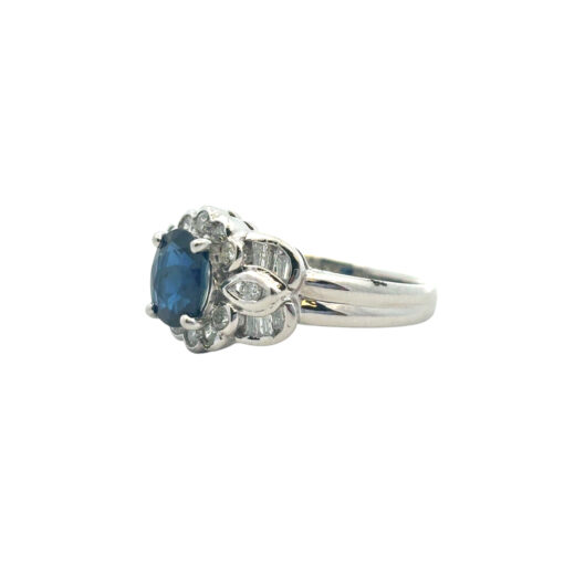 Platinum 1.25ct Oval Sapphire Center 0.47ctw Diamond Cocktail Scalloped Ring - Image 16