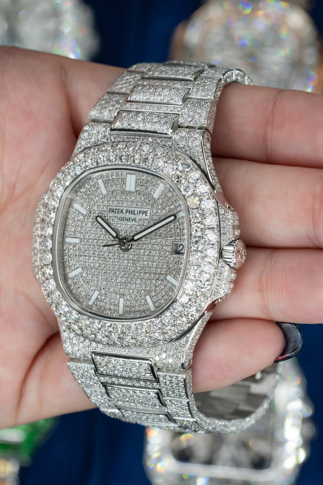 Patek Nautilus Buss Down Review - Diamonds by Raymond Lee