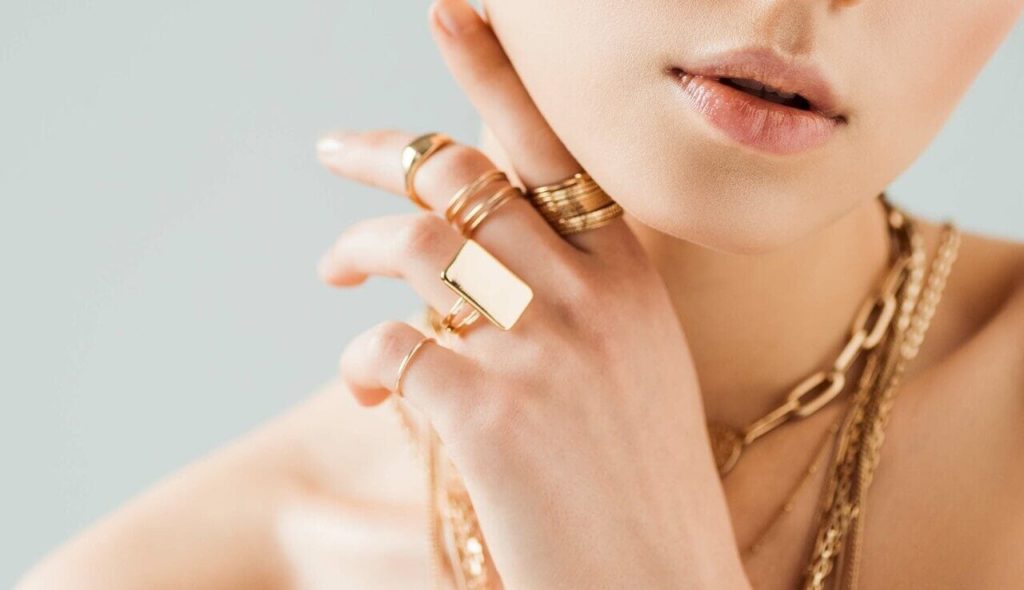 This Is Poised To Be The Next Huge Jewelry Trend