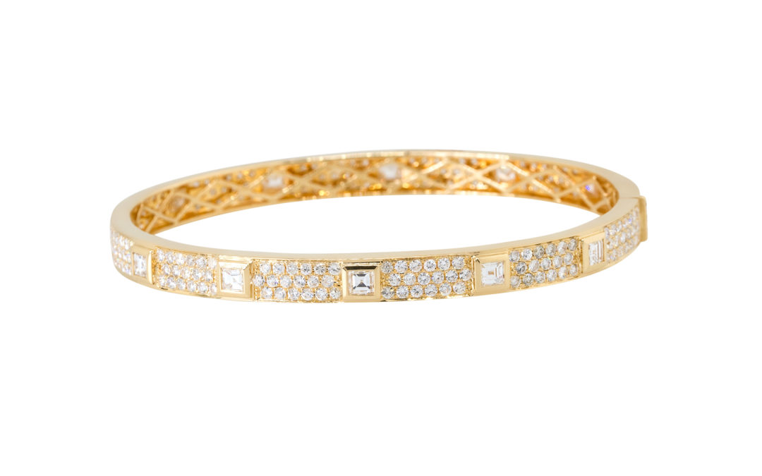 18k Yellow Gold 4.65ctw Round & Asscher Diamond Pave Bangle Bracelet