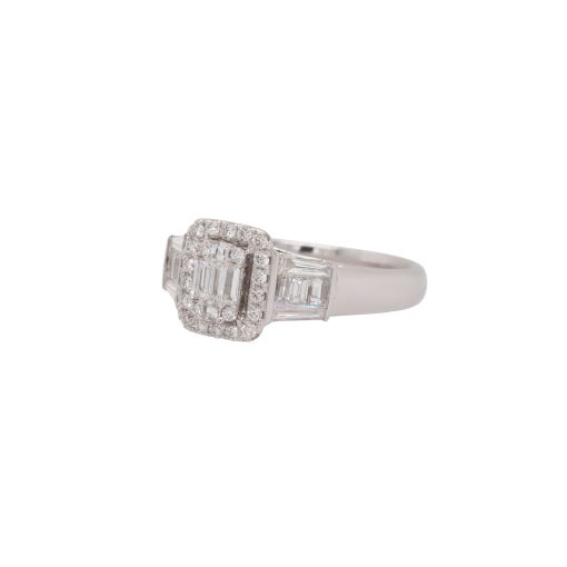 18k White Gold 0.95ctw Diamond Engagement Ring