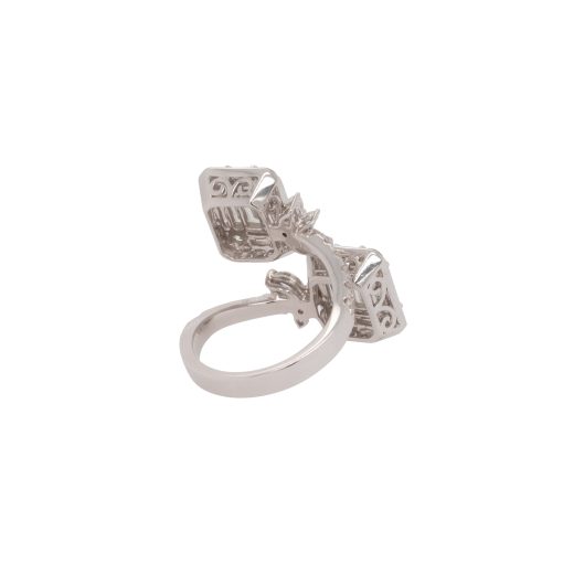 18k White Gold 2.59ctw Diamond Overpass Illusion Ring