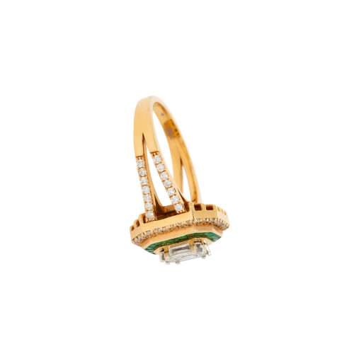 18k Yellow Gold 0.91ctw Diamond and 0.55ctw Emerald Multi Stone Octagonal Shape Ring - Image 16