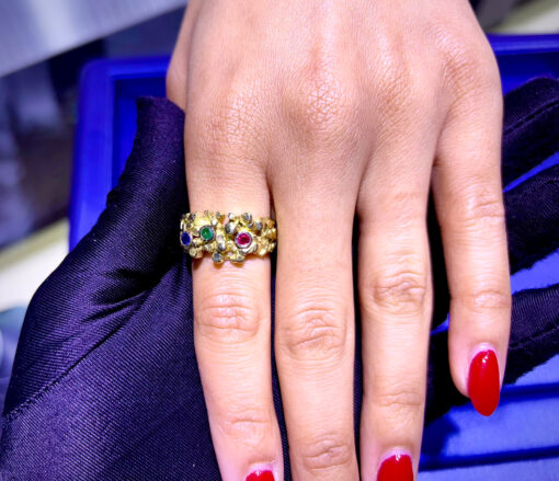 Vintage 14k Yellow Gold Bark Finish Ring Set With Emeralds and Sapphires - Image 9