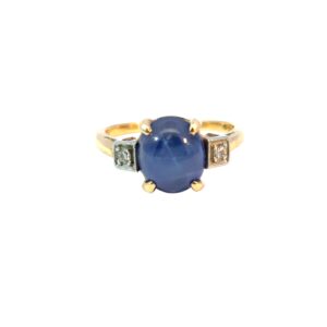 3 Stone Gold Ring