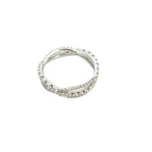Twisted Diamond Band Ring