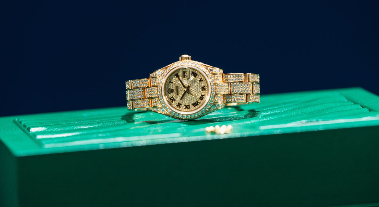 sell pre-owned Rolex watches