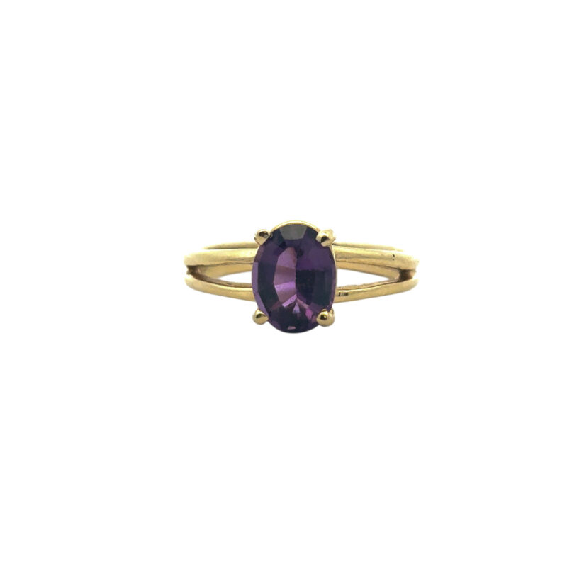Oval Amethyst Gold Ring
