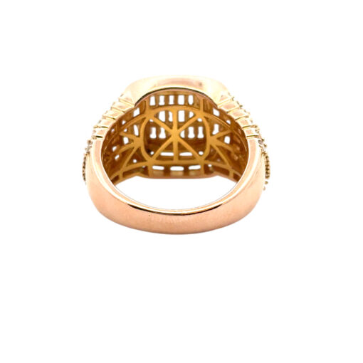 10k Yellow Gold Natural Baguette and Round Diamond Ring - Image 7